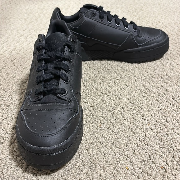 Adidas Originals Forum Bold Leather Sneakers Black 6.5 Men’s - Picture 2 of 8